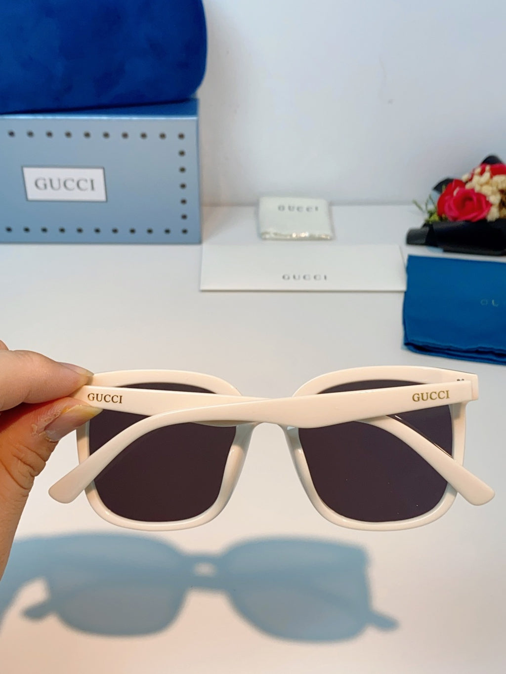 Gucci Fashion Black Lens Sunglasses for Men & Women - 997542 - detail image 5