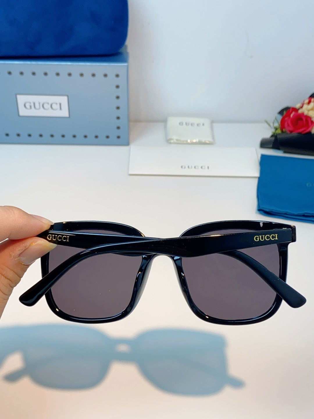 Gucci Fashion Black Lens Sunglasses for Men & Women - 997544 - detail image 5