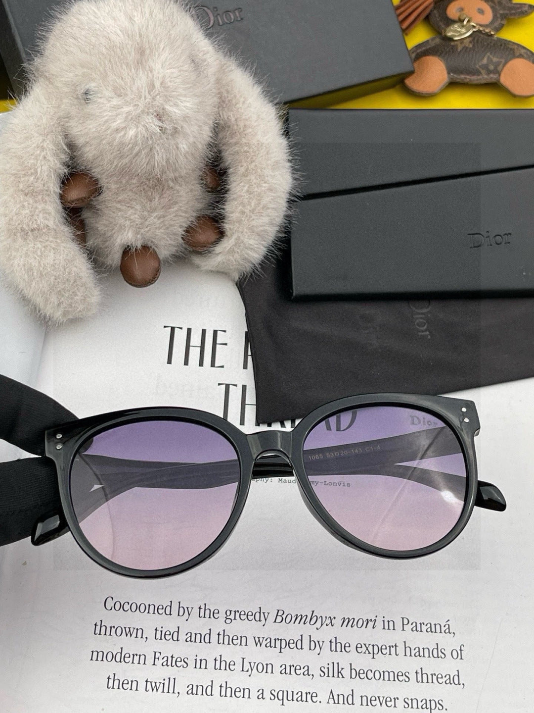 Dior CD5106 Polarized Square Gold Lens Sunglasses for Women - detail image 2