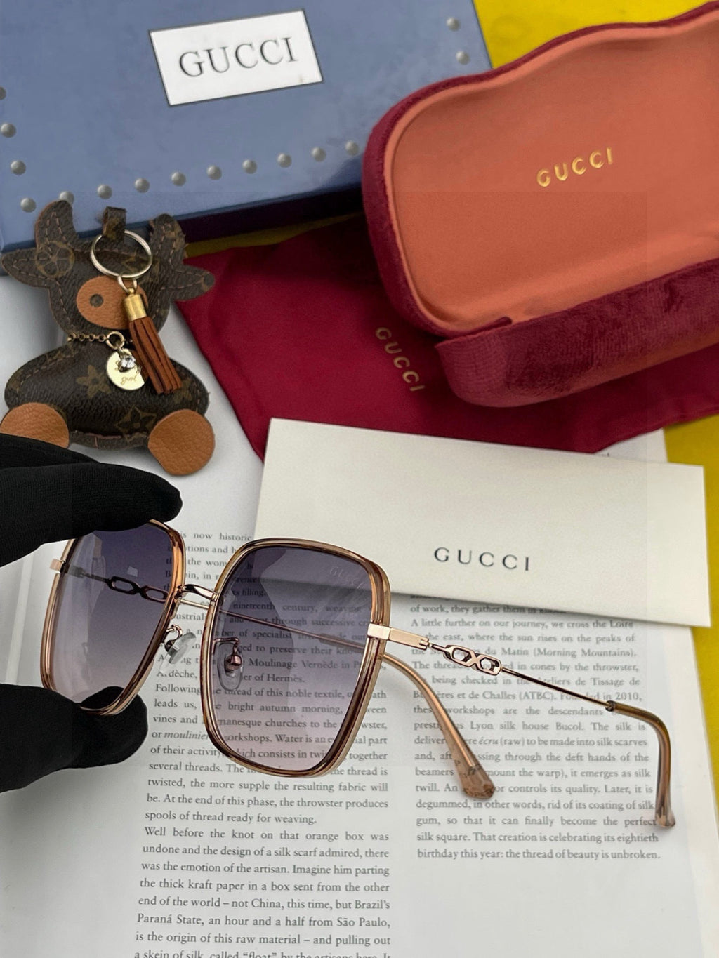 Gucci G1377 Polarized Round Red Lens Sunglasses for Men & Women - 997610 - detail image 3