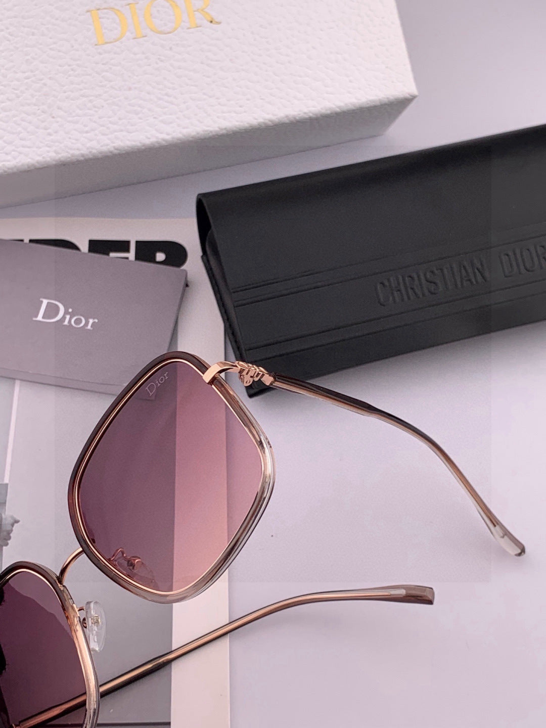 Dior CD29747 Polarized Square Black Lens Sunglasses for Men & Women - detail image 3