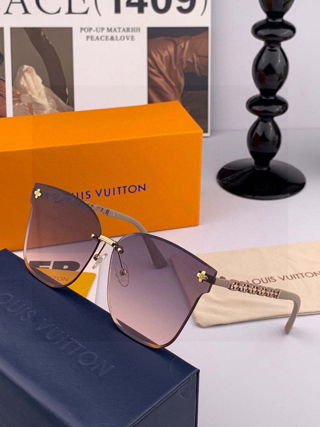 Louis Vuitton L7101 Square Gold Lens Sunglasses for Men & Women - 997446 - detail image 5