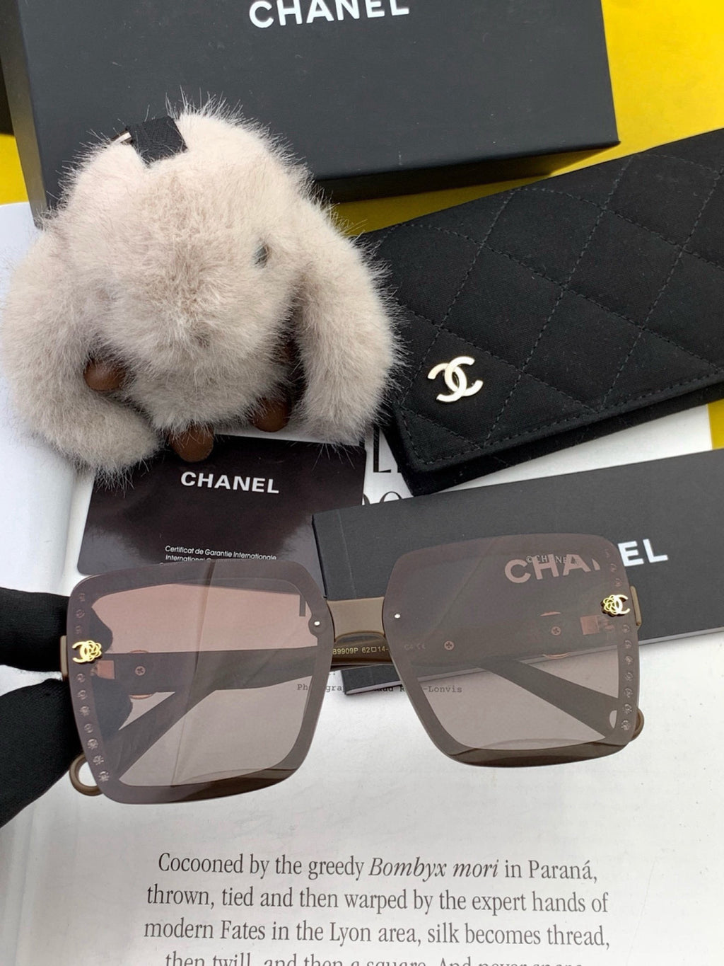 Chanel CH9990 Polarized Square Black Lens Sunglasses for Women - detail image 2