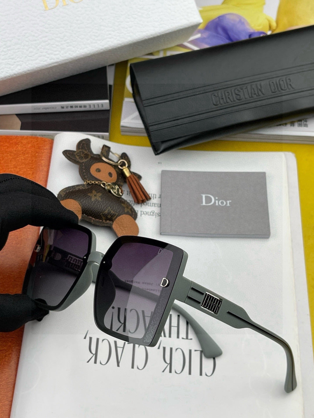 Dior D5290 Polarized Square Gray Lens Sunglasses for Men & Women - detail image 2