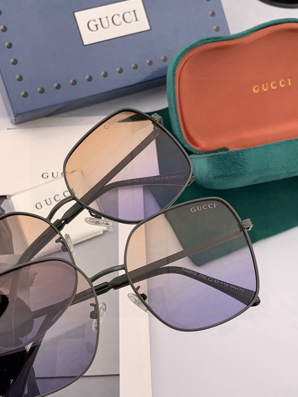 Gucci G22201 Metal Square Black Lens Sunglasses for Men & Women - detail image 5