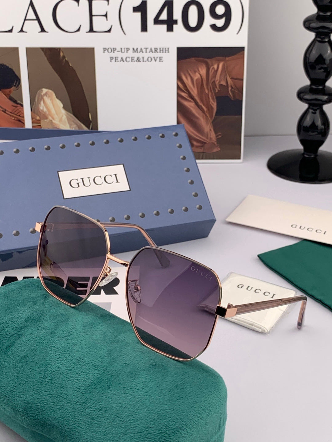 Gucci G1622 Polarized Square Gold Lens Sunglasses for Men & Women - detail image 3