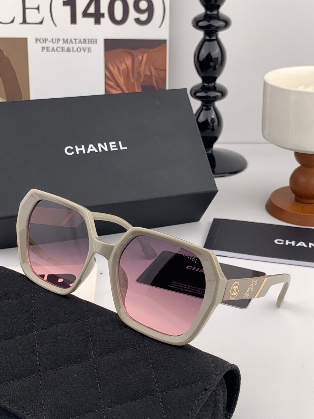 Chanel CH6236 Polarized Square Black Lens Sunglasses for Women - detail image 4