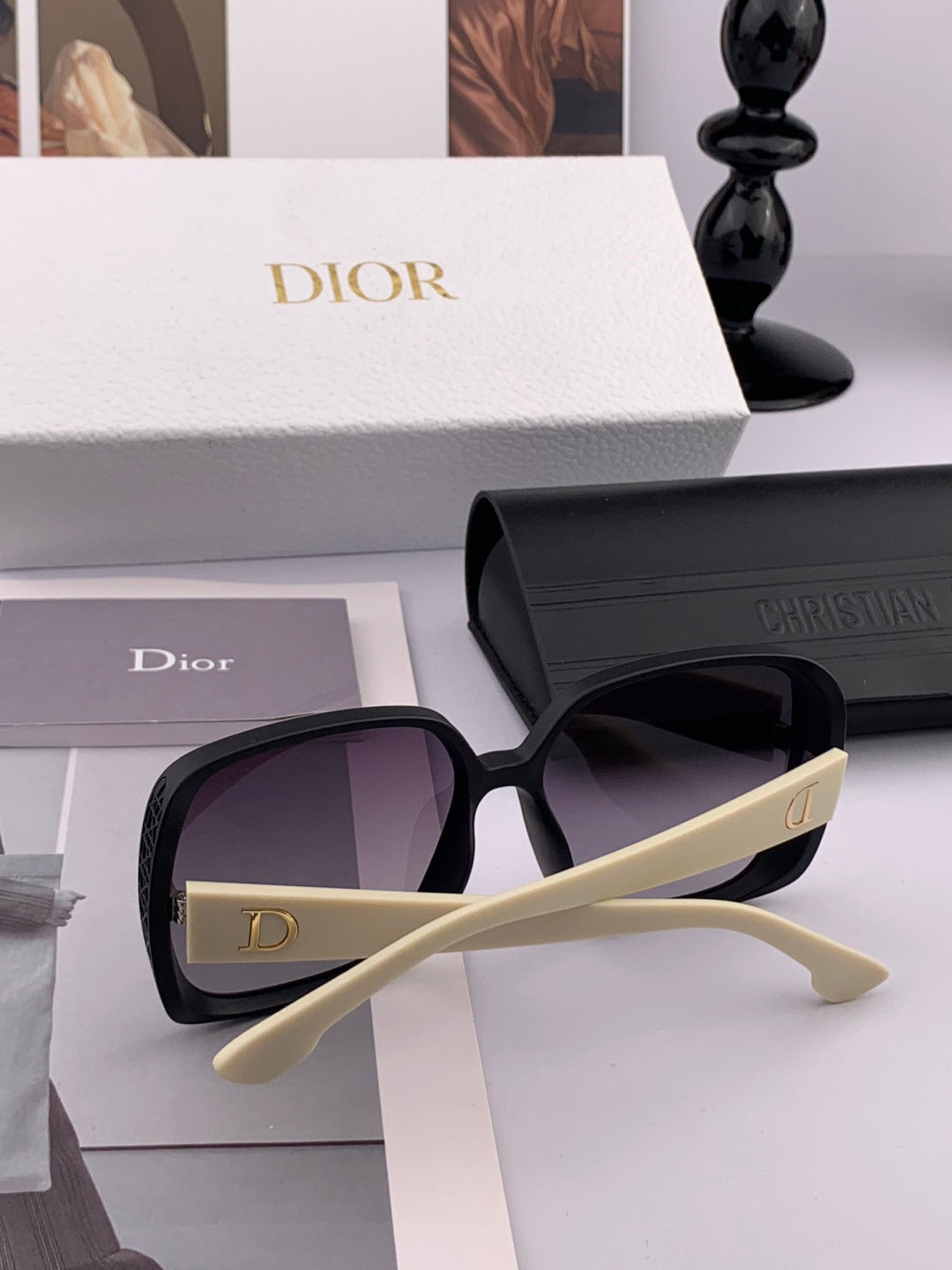 Dior D7277 Polarized Square Black Lens Sunglasses for Men & Women - detail image 5