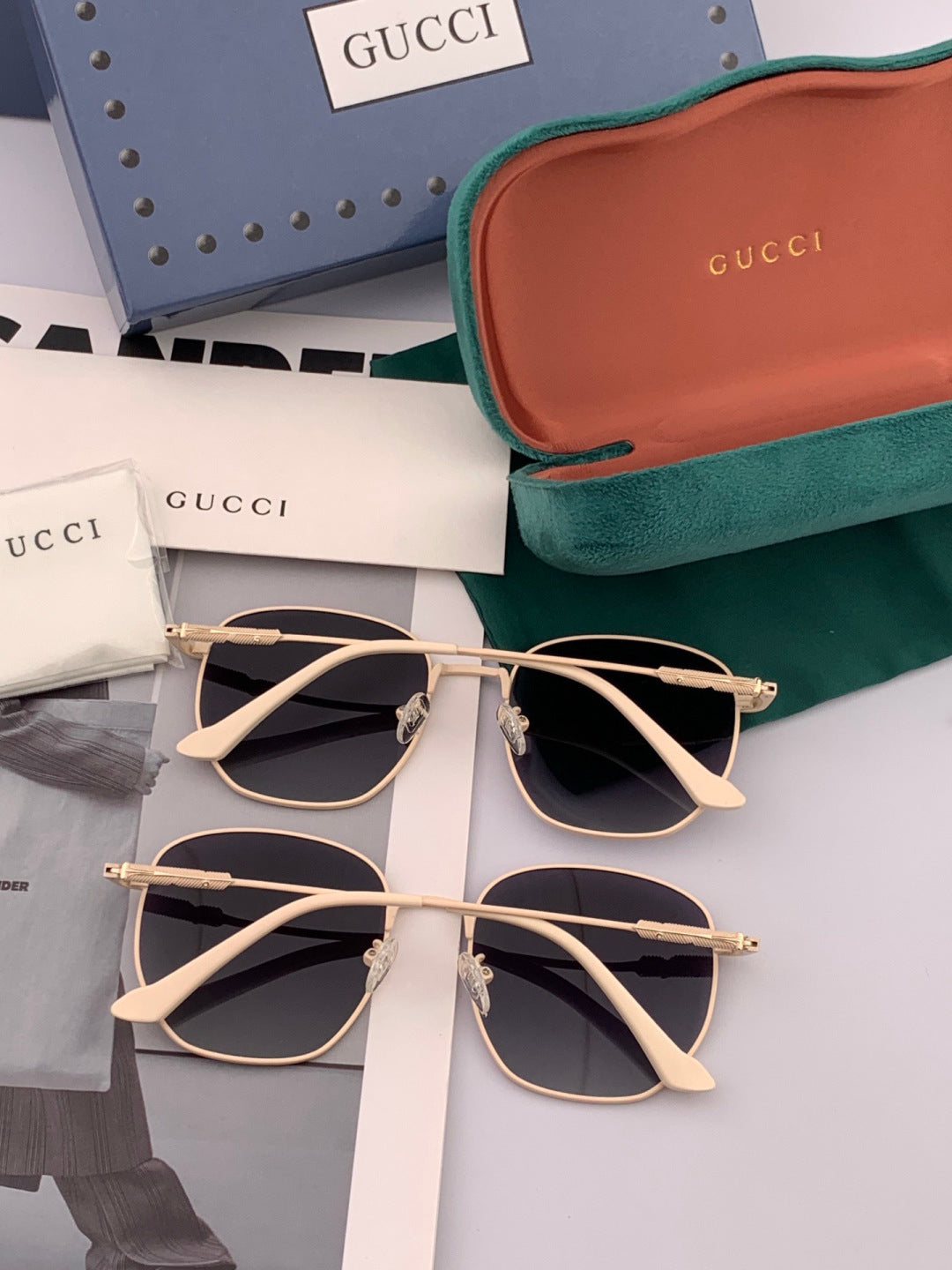 Gucci G7305 Polarized Fashion Gold Lens Sunglasses for Women - detail image 6