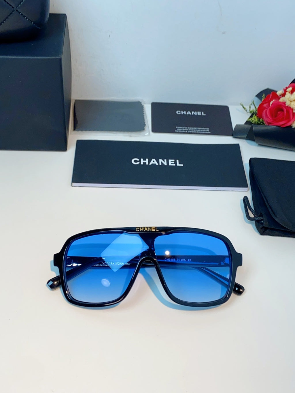 Chanel CH9158 Oversized Blue Lens Sunglasses for Men & Women - detail image 9
