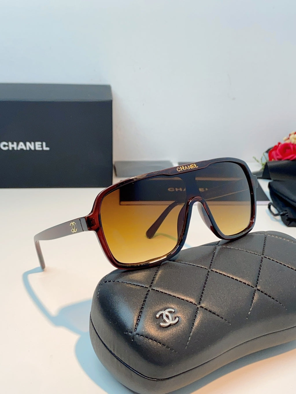 Chanel CH9158 Oversized Brown Lens Sunglasses for Men & Women - detail image 10