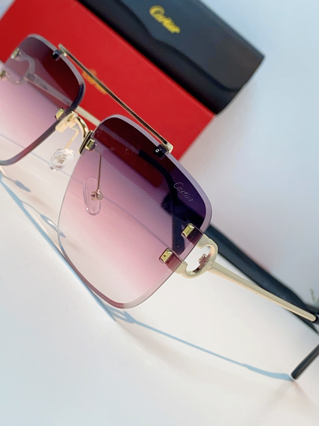 Cartier Lightweight Metal Rimless Red Lens Sunglasses for Men & Women - 487220 - detail image 7
