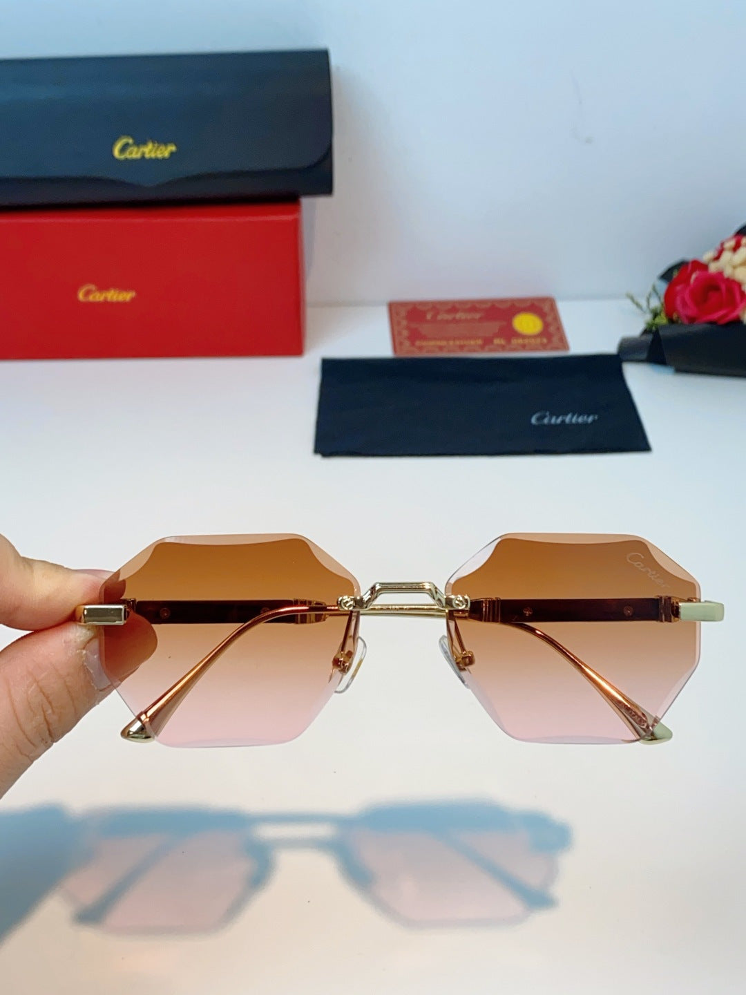 Cartier Fashion Orange Lens Sunglasses for Men & Women - detail image 4