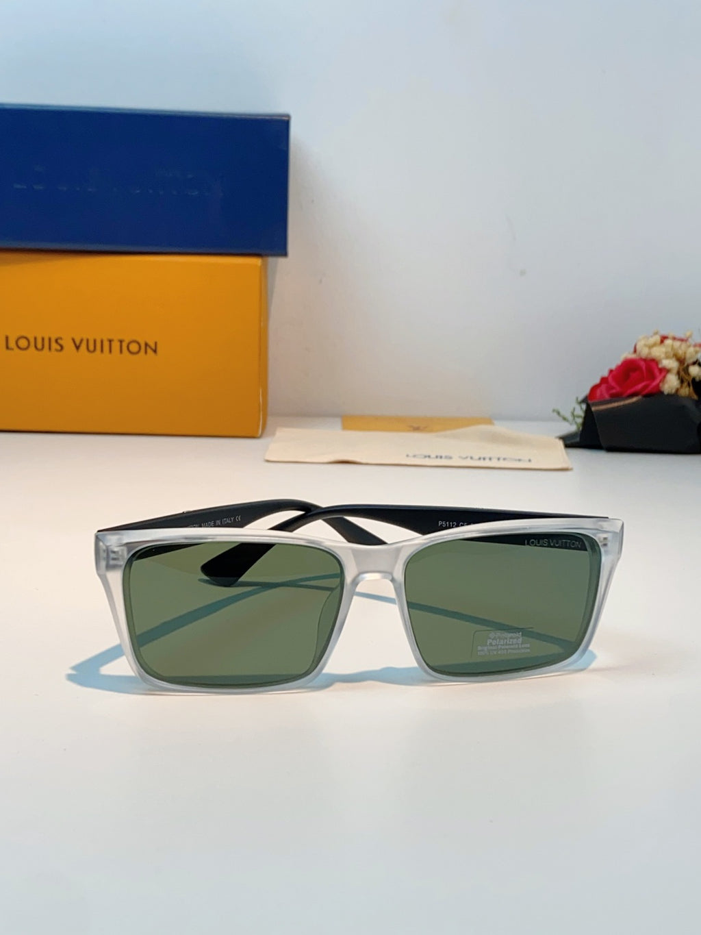 Louis Vuitton Square Black Lens Sunglasses for Men - 132177 - detail image 2