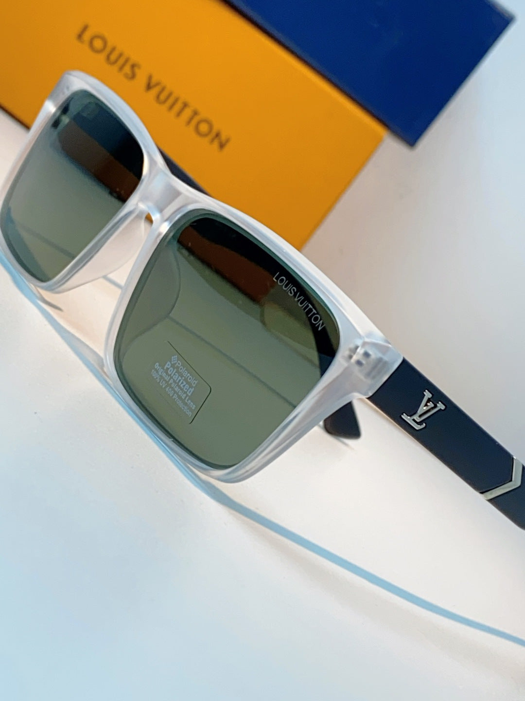 Louis Vuitton Square Black Lens Sunglasses for Men - 132177 - detail image 7