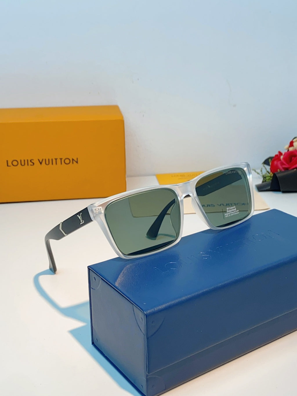Louis Vuitton Square Black Lens Sunglasses for Men - 132177 - detail image 10