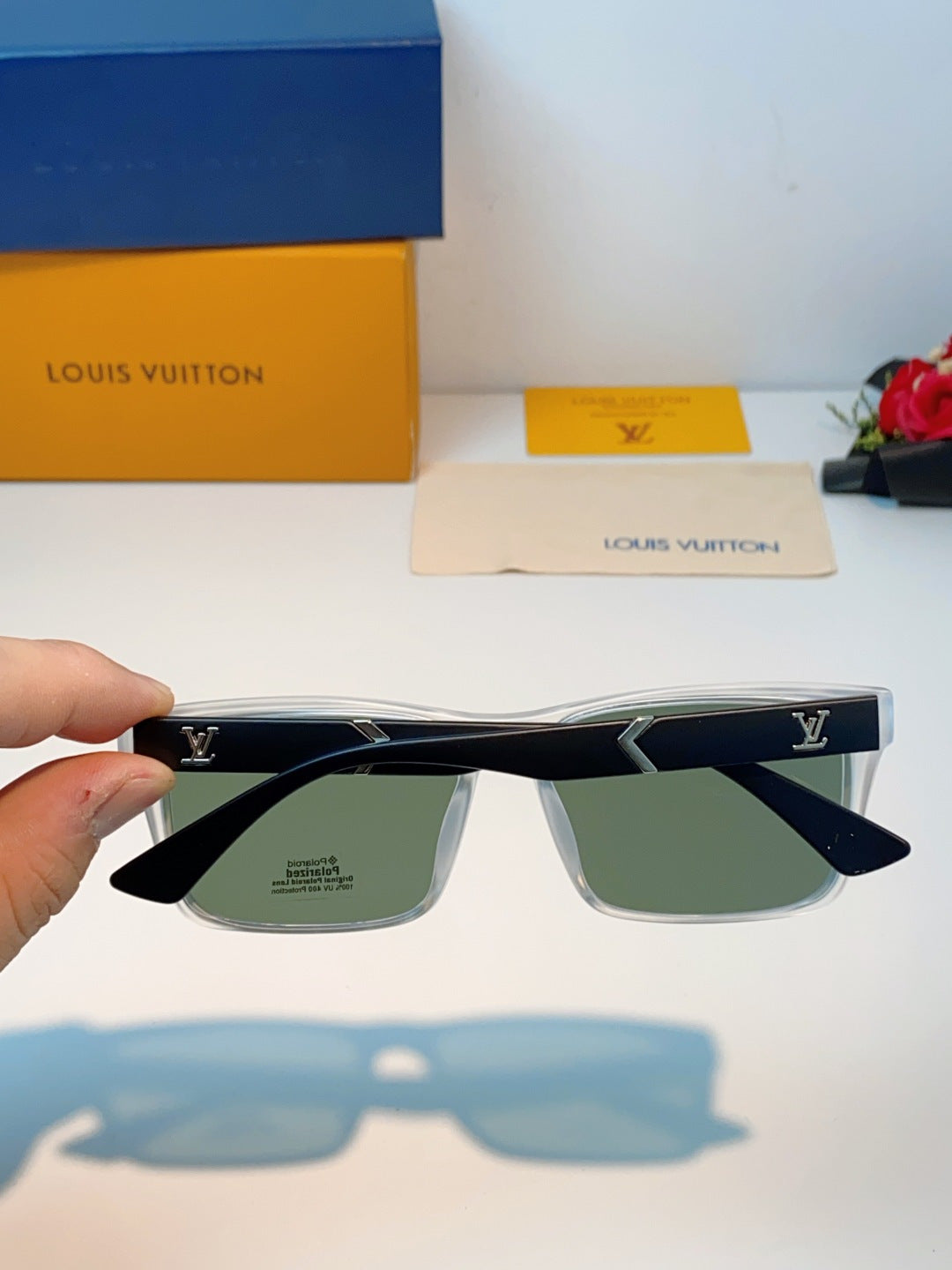 Louis Vuitton Square Black Lens Sunglasses for Men - 132177 - detail image 5