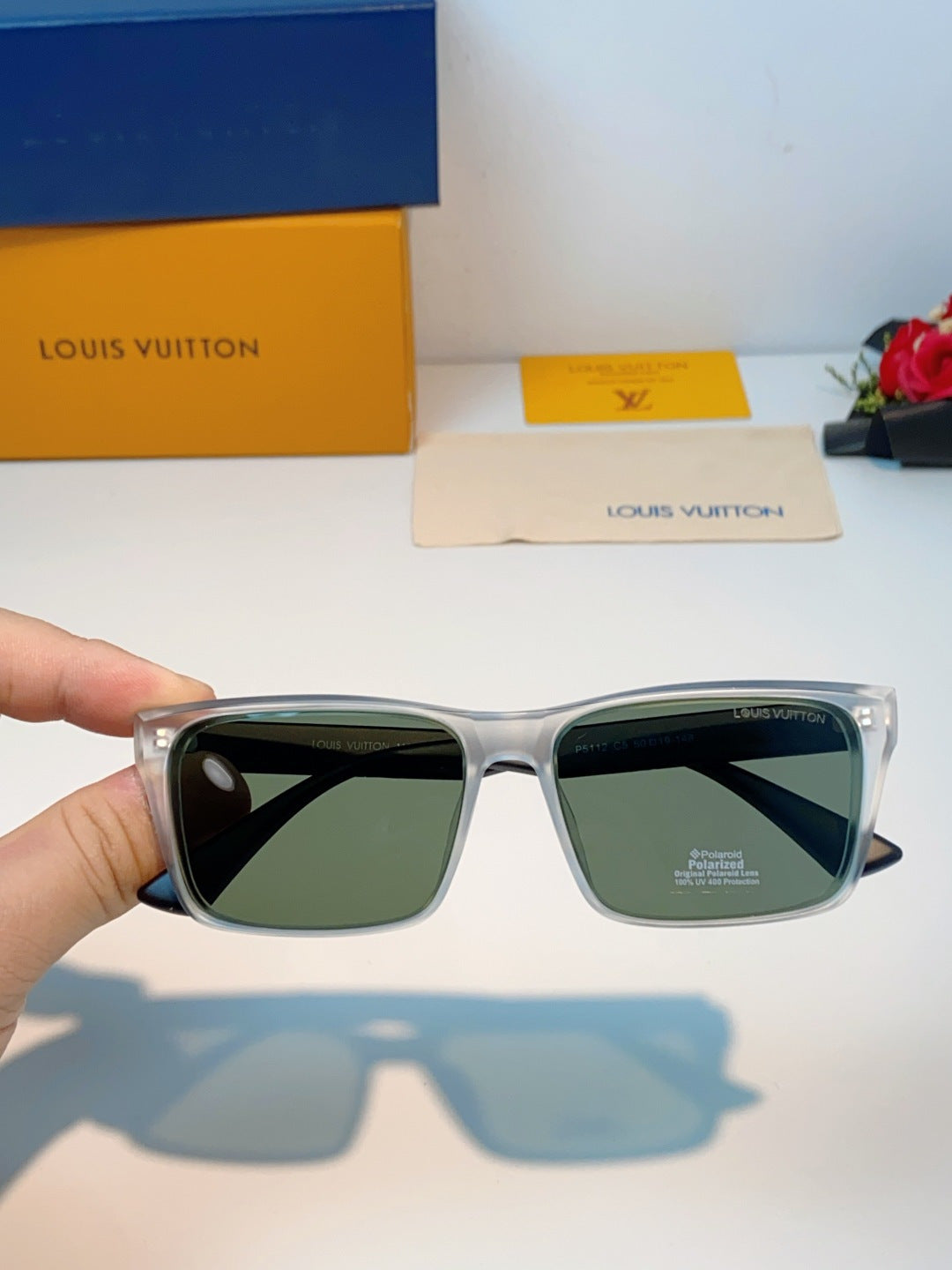 Louis Vuitton Square Black Lens Sunglasses for Men - 132177 - detail image 4