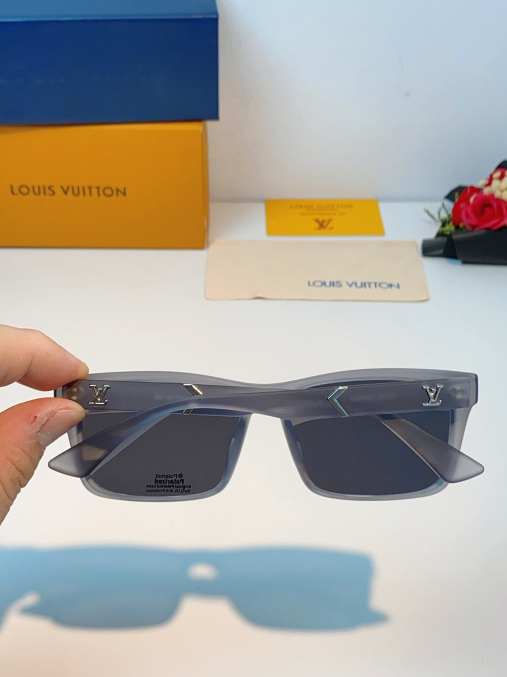 Louis Vuitton Square Black Lens Sunglasses for Men - 132178 - detail image 5
