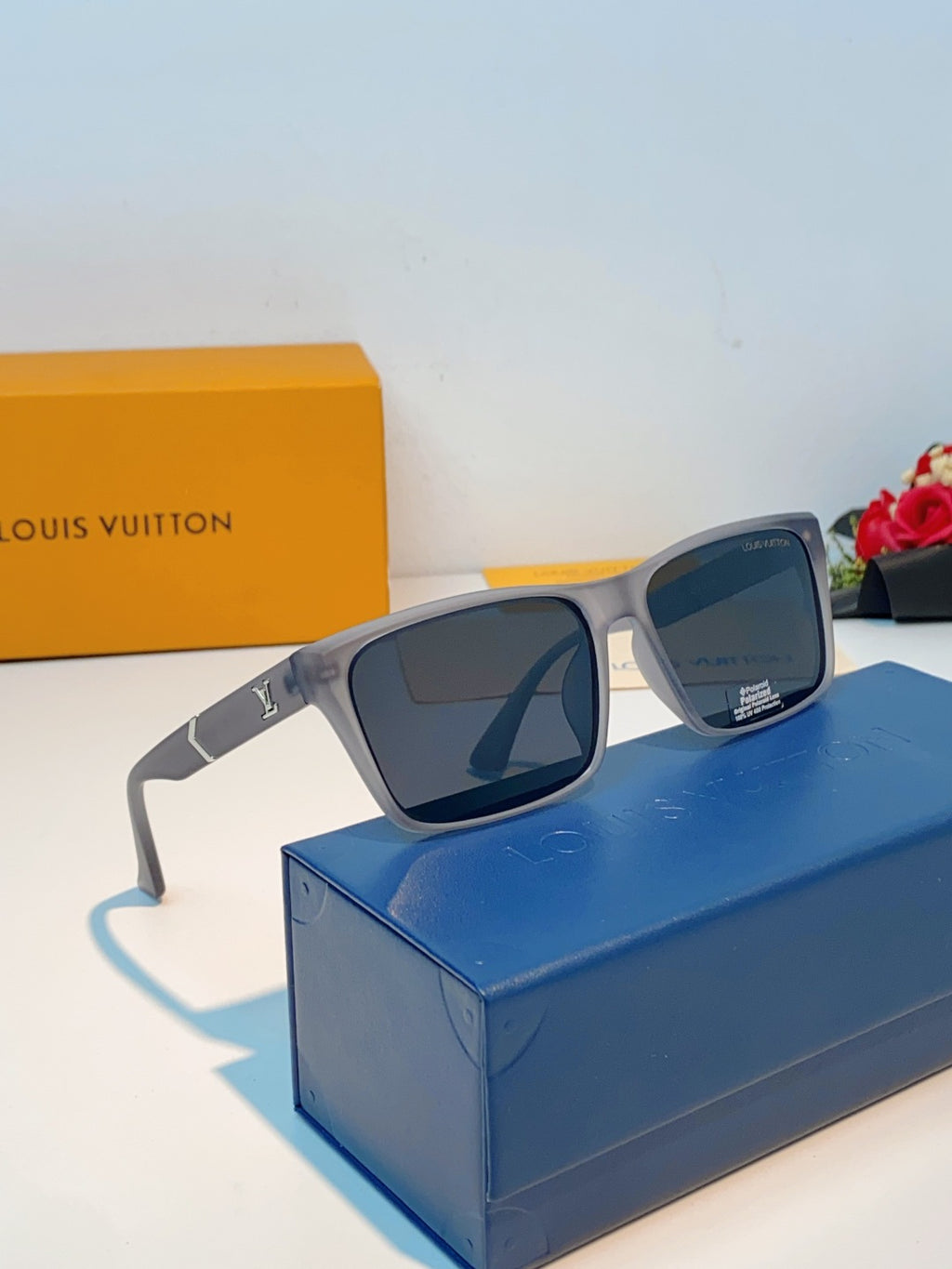 Louis Vuitton Square Black Lens Sunglasses for Men - 132178 - detail image 10