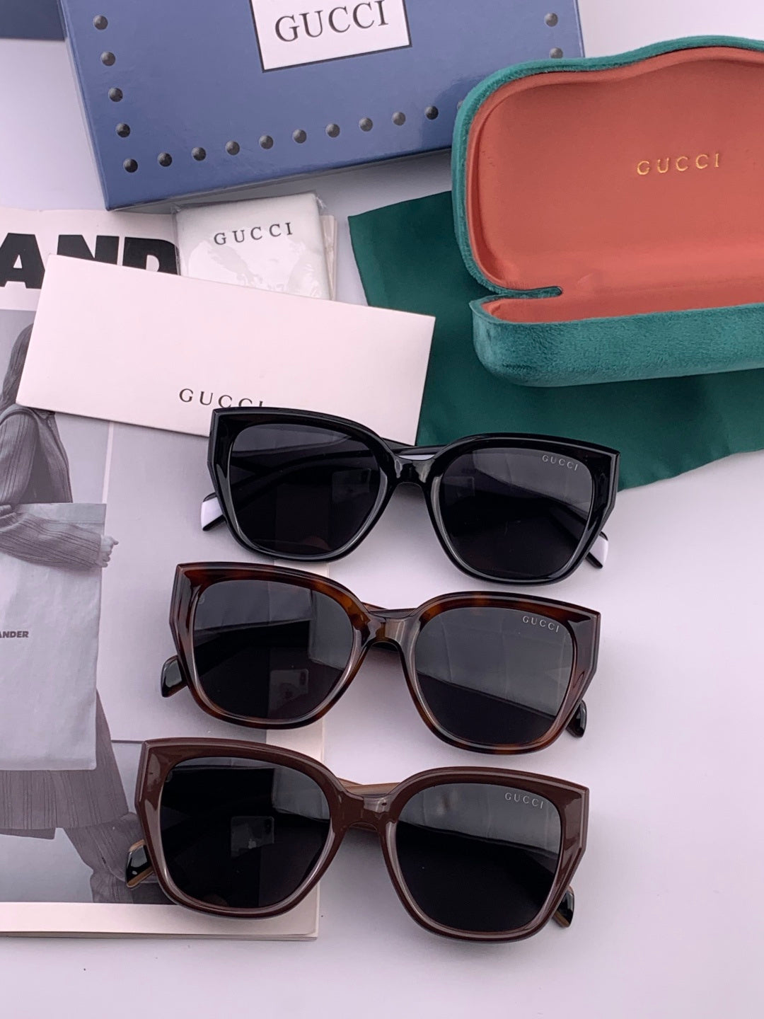 Gucci G0822 Polarized Square Black Lens Sunglasses for Men & Women - 132269 - detail image 7