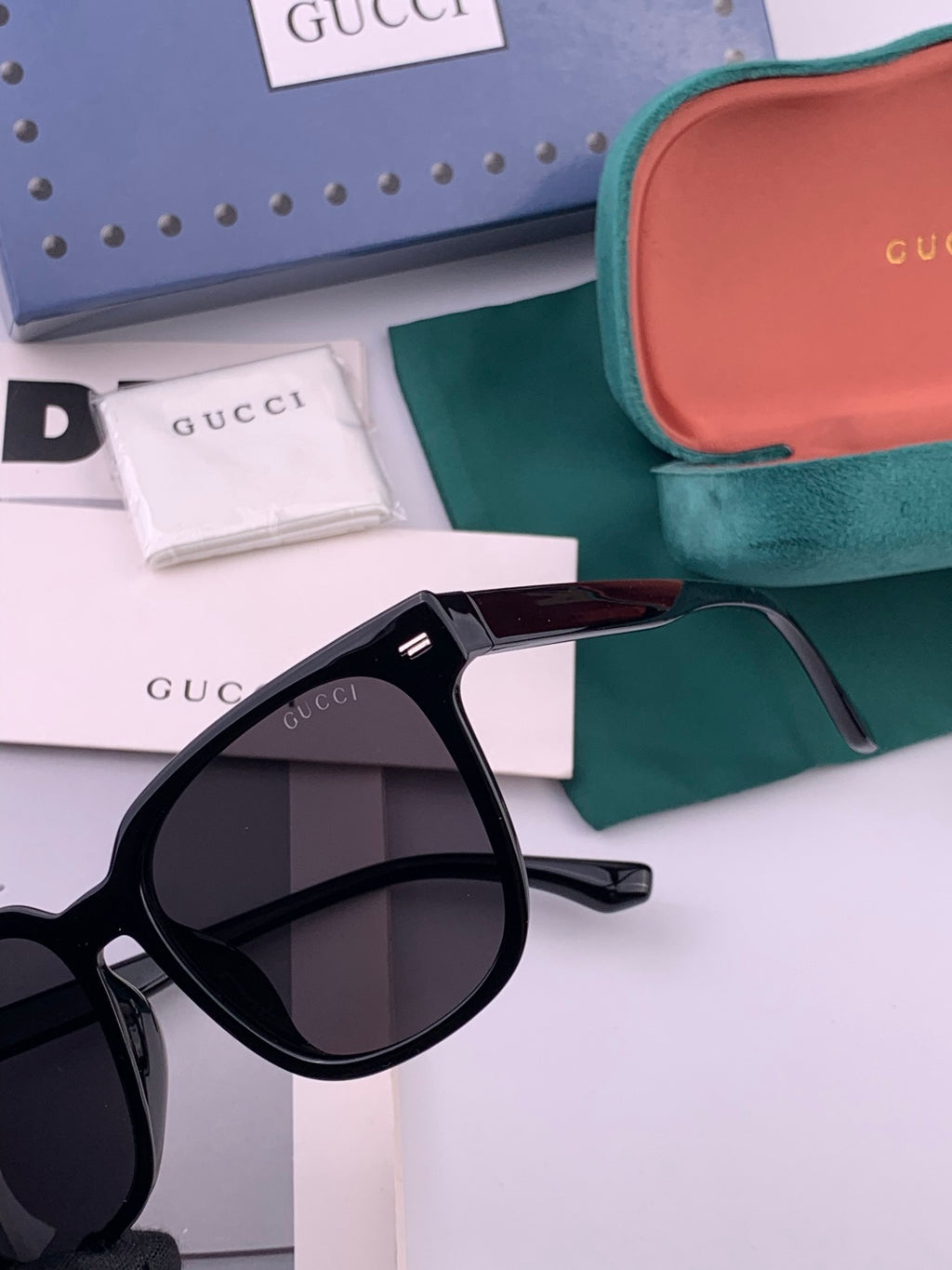 Gucci G1230 Polarized Square Gold Lens Sunglasses for Men & Women - detail image 2
