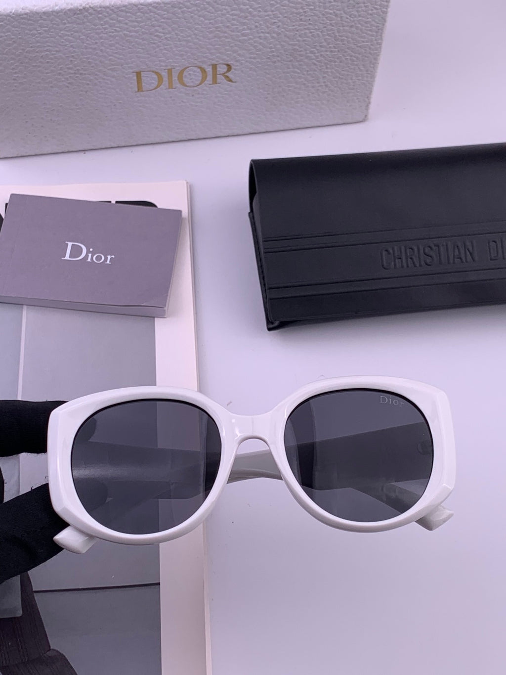 Dior CD6820 Polarized Square Gold Lens Sunglasses for Women - detail image 2