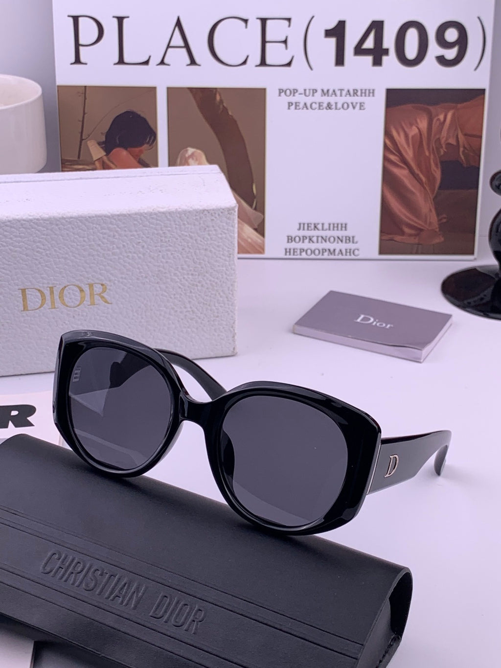 Dior CD6820 Polarized Square Gold Lens Sunglasses for Women - detail image 3