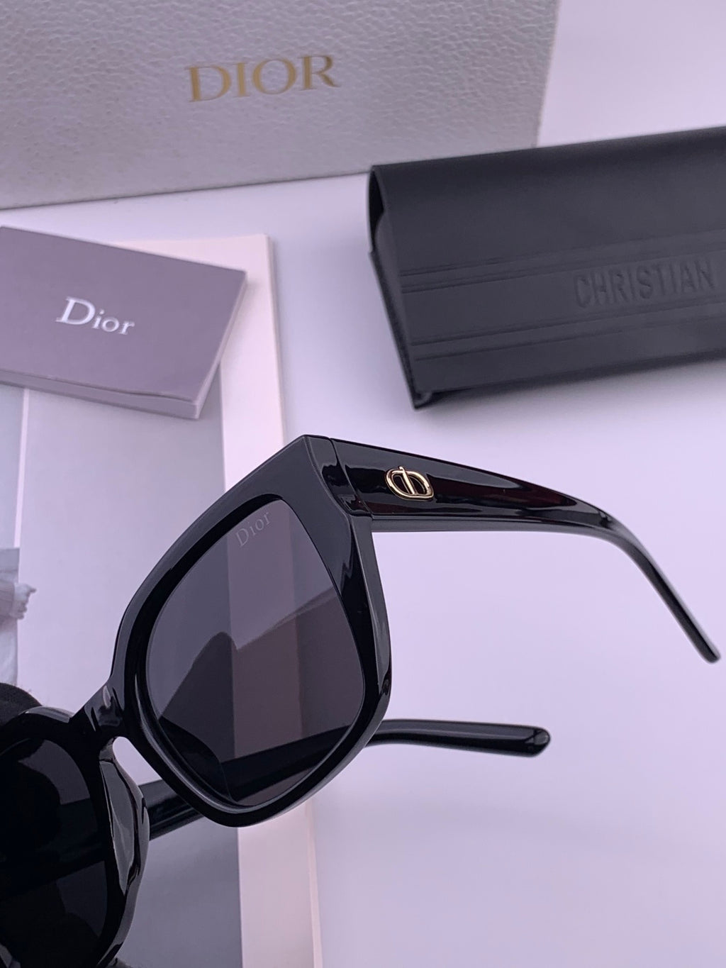 Dior CD6820 Polarized Square Black Lens Sunglasses for Women - 132408 - detail image 3