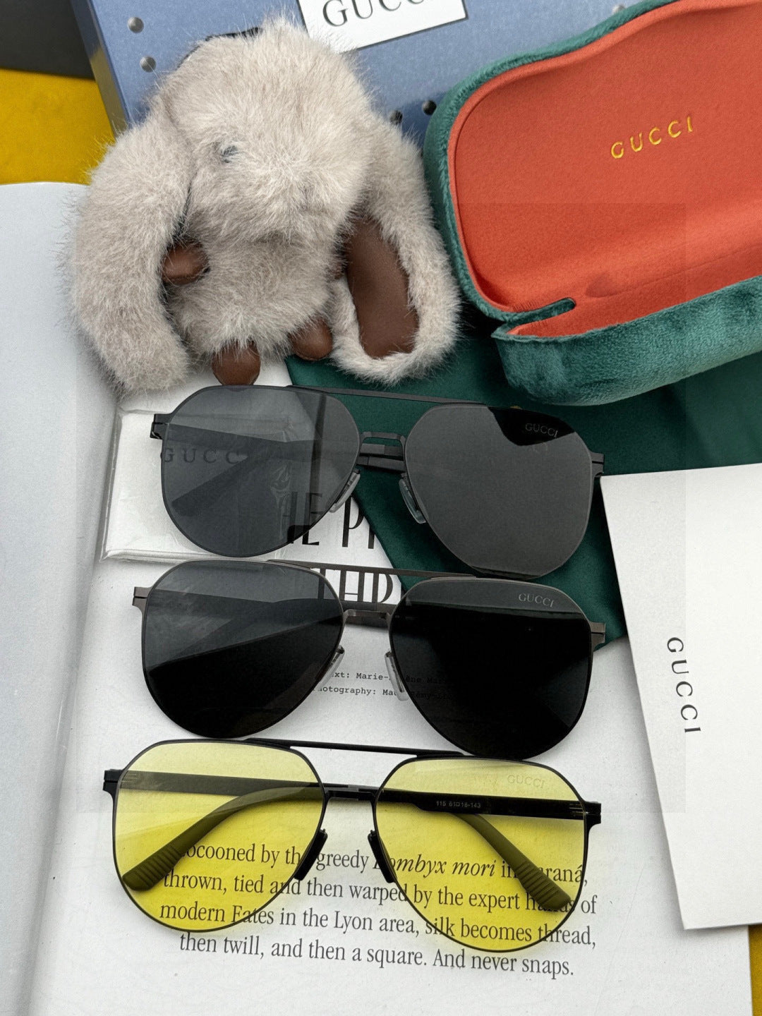 Gucci G511 Polarized Fashion Black Lens Sunglasses for Men & Women - detail image 8
