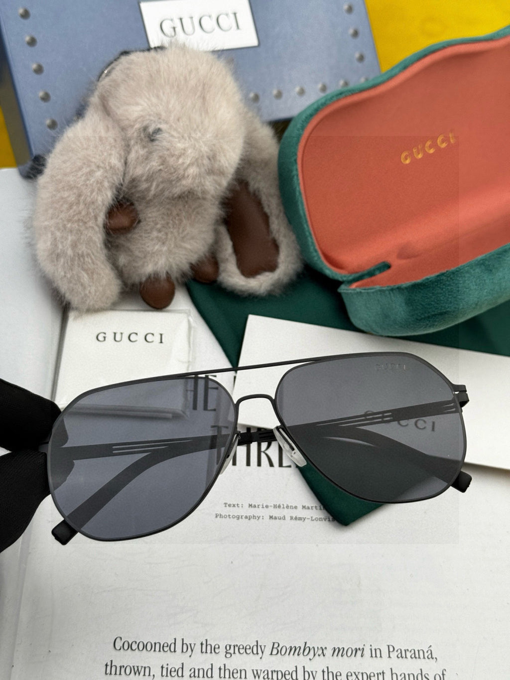 Gucci G911 Fashion Gold Lens Sunglasses for Men & Women - 132273 - detail image 3
