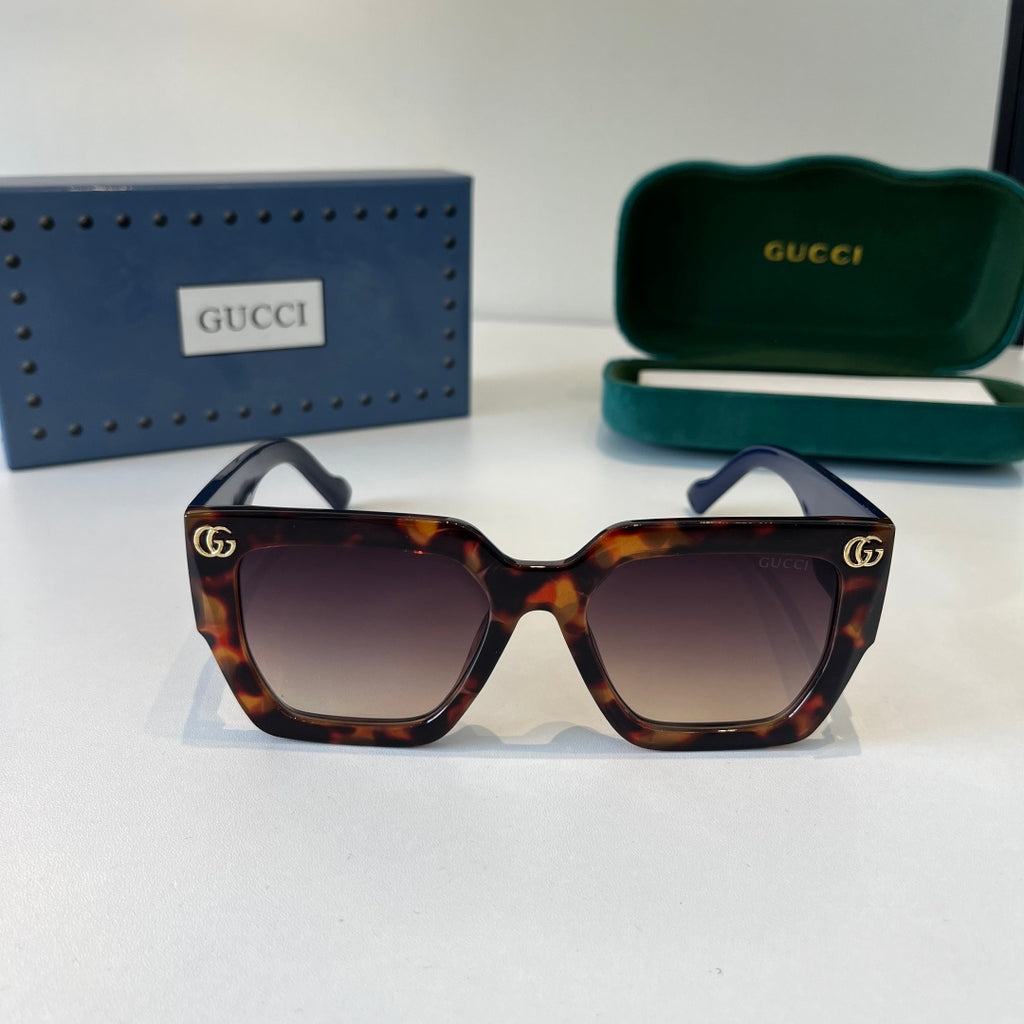 Gucci Oversized Red Lens Sunglasses for Men & Women - 132235 - detail image 2