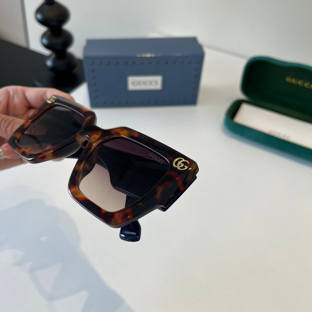 Gucci Oversized Red Lens Sunglasses for Men & Women - 132235 - detail image 6