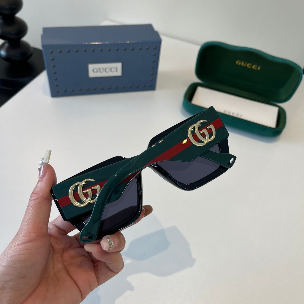 Gucci Oversized Silver Lens Sunglasses for Men & Women - 132236 - detail image 7