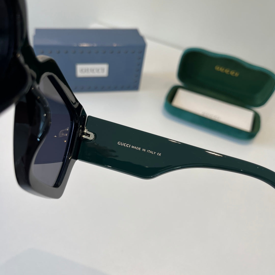 Gucci Oversized Silver Lens Sunglasses for Men & Women - 132236 - detail image 10