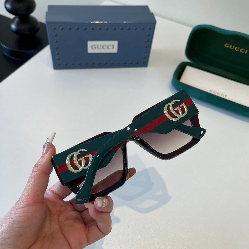 Gucci Oversized Silver Lens Sunglasses for Men & Women - 132237 - detail image 7