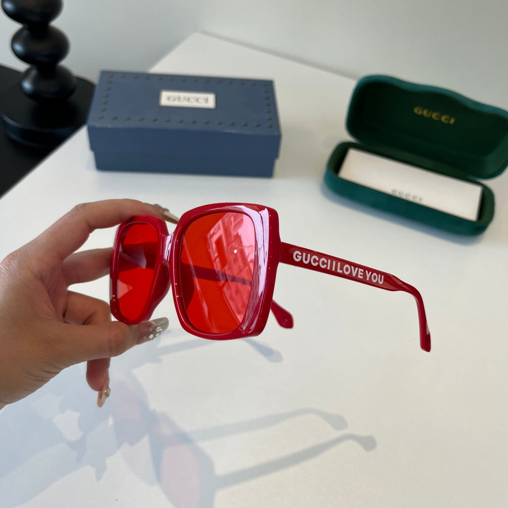 Gucci Oversized Red Lens Sunglasses for Men & Women - 371506 - detail image 3