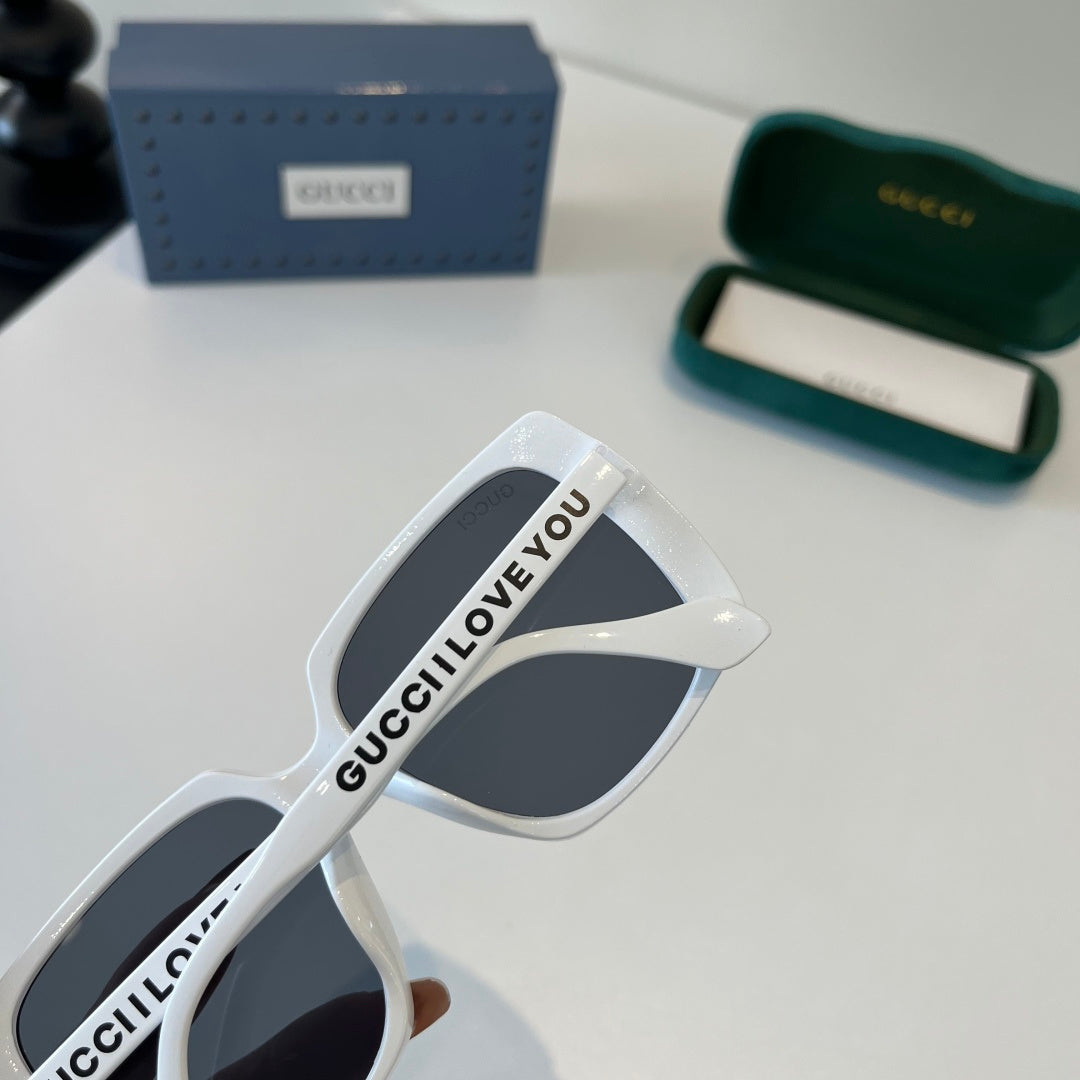 Gucci Oversized Silver Lens Sunglasses for Men & Women - 132239 - detail image 6