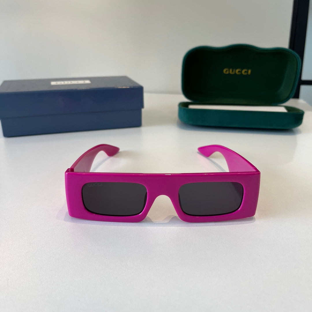 Gucci Oversized Purple Lens Sunglasses for Men & Women - 132240 - detail image 2