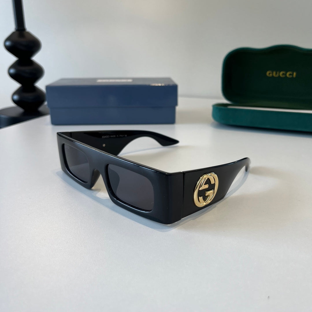 Gucci Oversized Silver Lens Sunglasses for Men & Women - 371485 - detail image 3