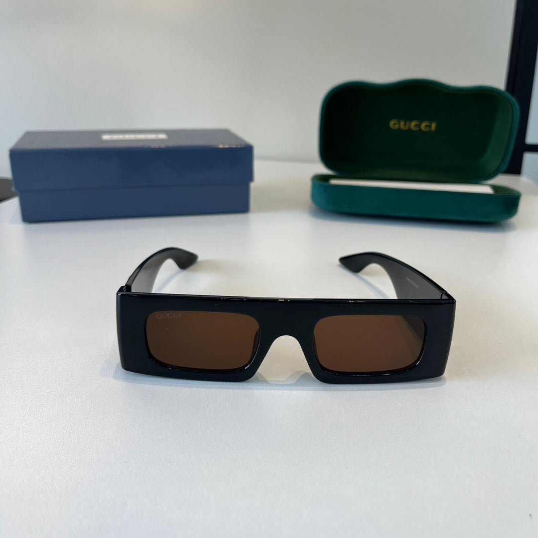 Gucci Oversized Silver Lens Sunglasses for Men & Women - 371487 - detail image 2
