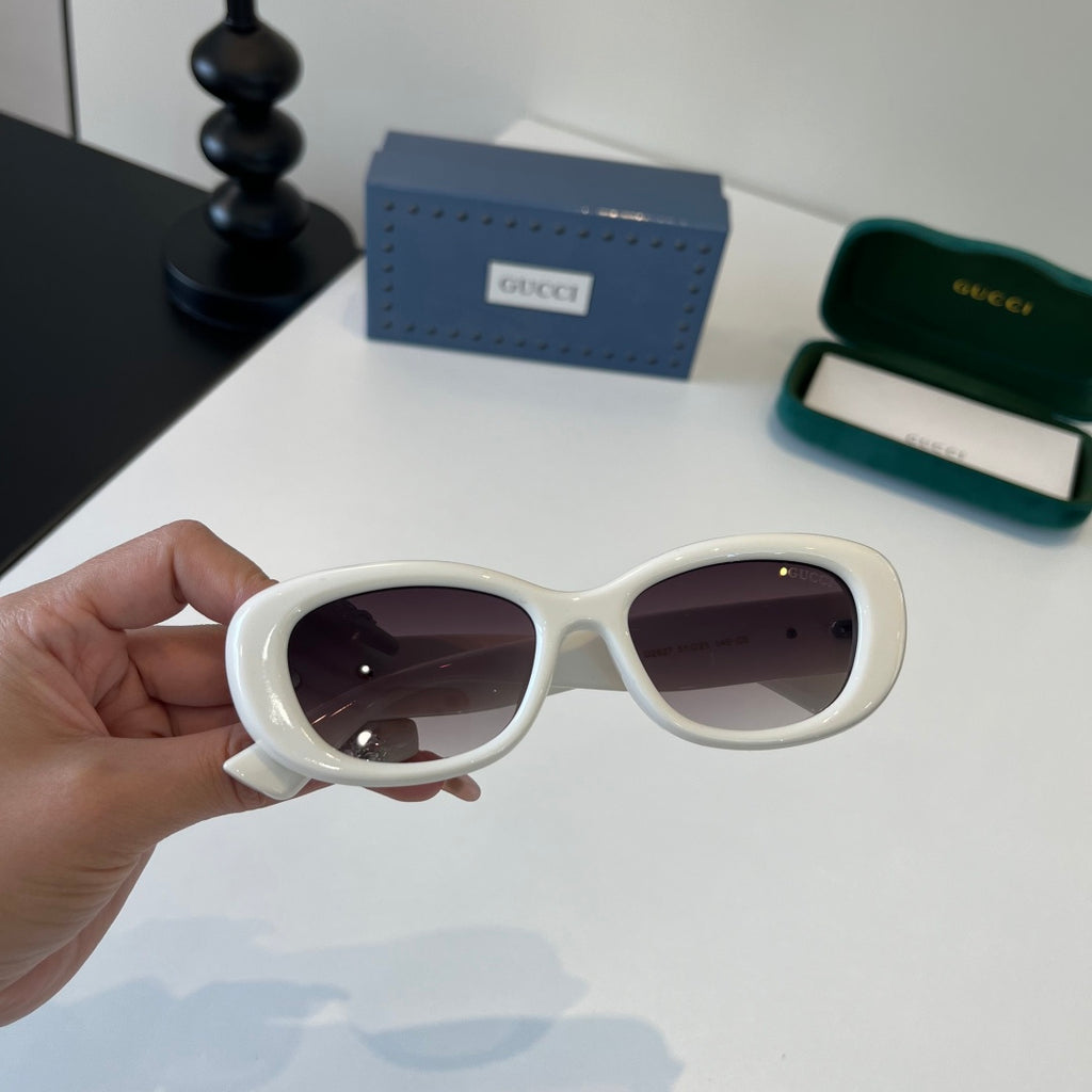 Gucci Fashion Silver Lens Sunglasses for Men & Women - 371490 - detail image 5