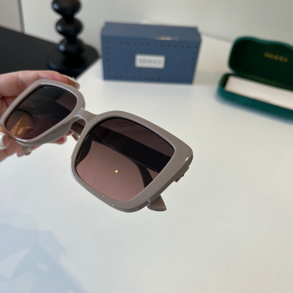 Gucci Fashion Silver Lens Sunglasses for Men & Women - 132247 - detail image 5