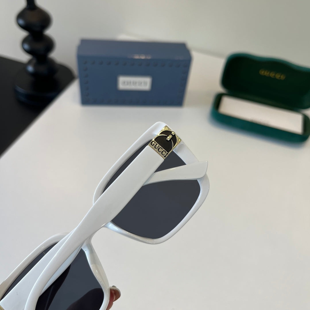 Gucci Fashion Silver Lens Sunglasses for Men & Women - 371492 - detail image 7