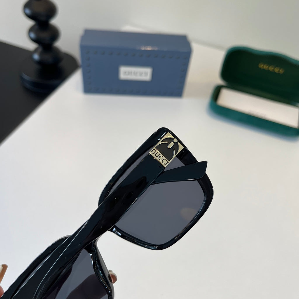 Gucci Fashion Silver Lens Sunglasses for Men & Women - 371493 - detail image 7