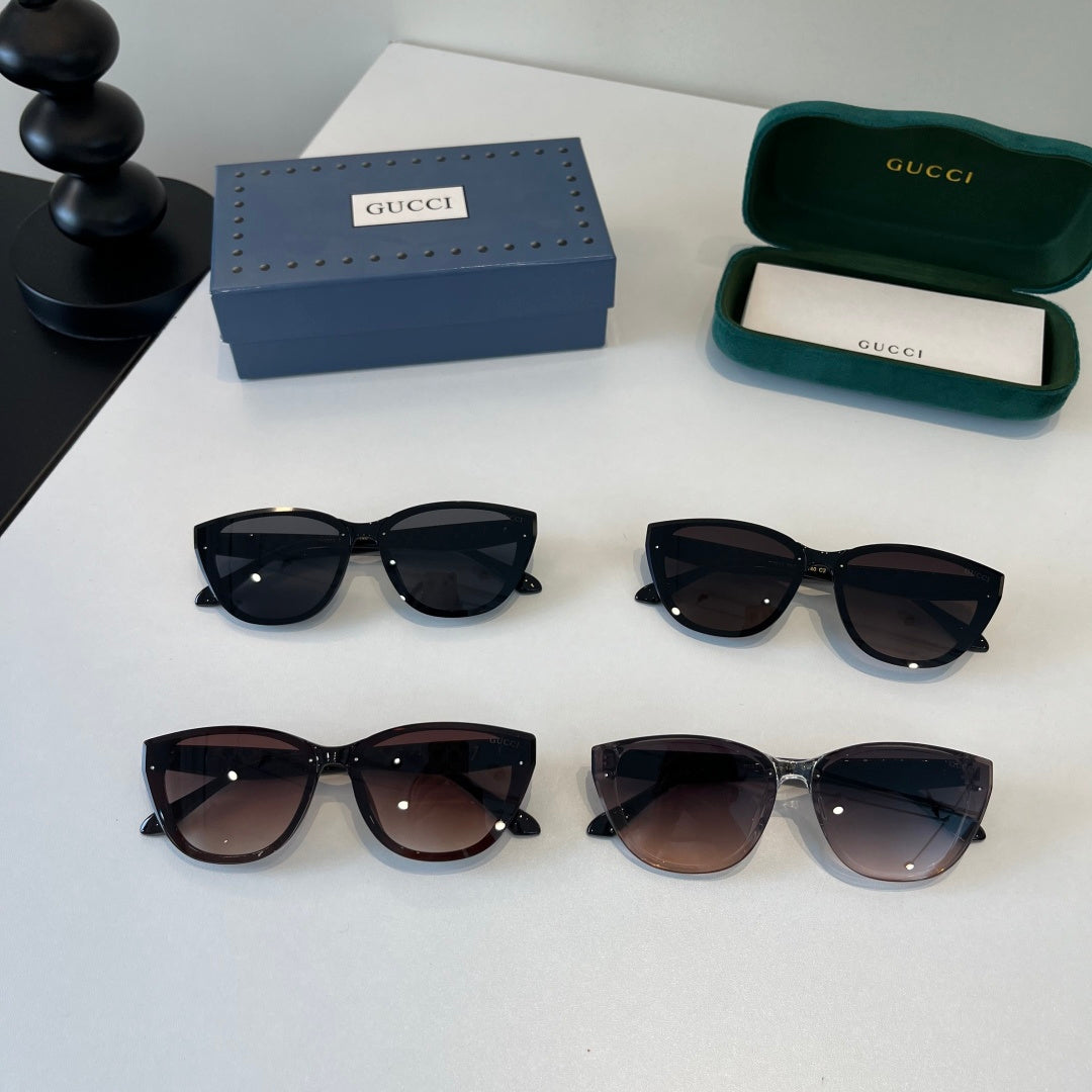 Gucci Oversized Silver Lens Sunglasses for Women - 371497 - detail image 10