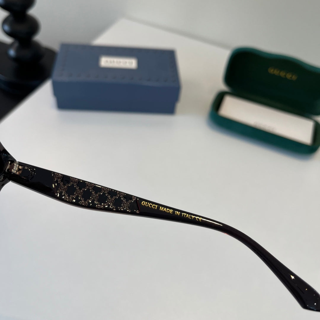 Gucci Oversized Red Lens Sunglasses for Women - 371498 - detail image 10