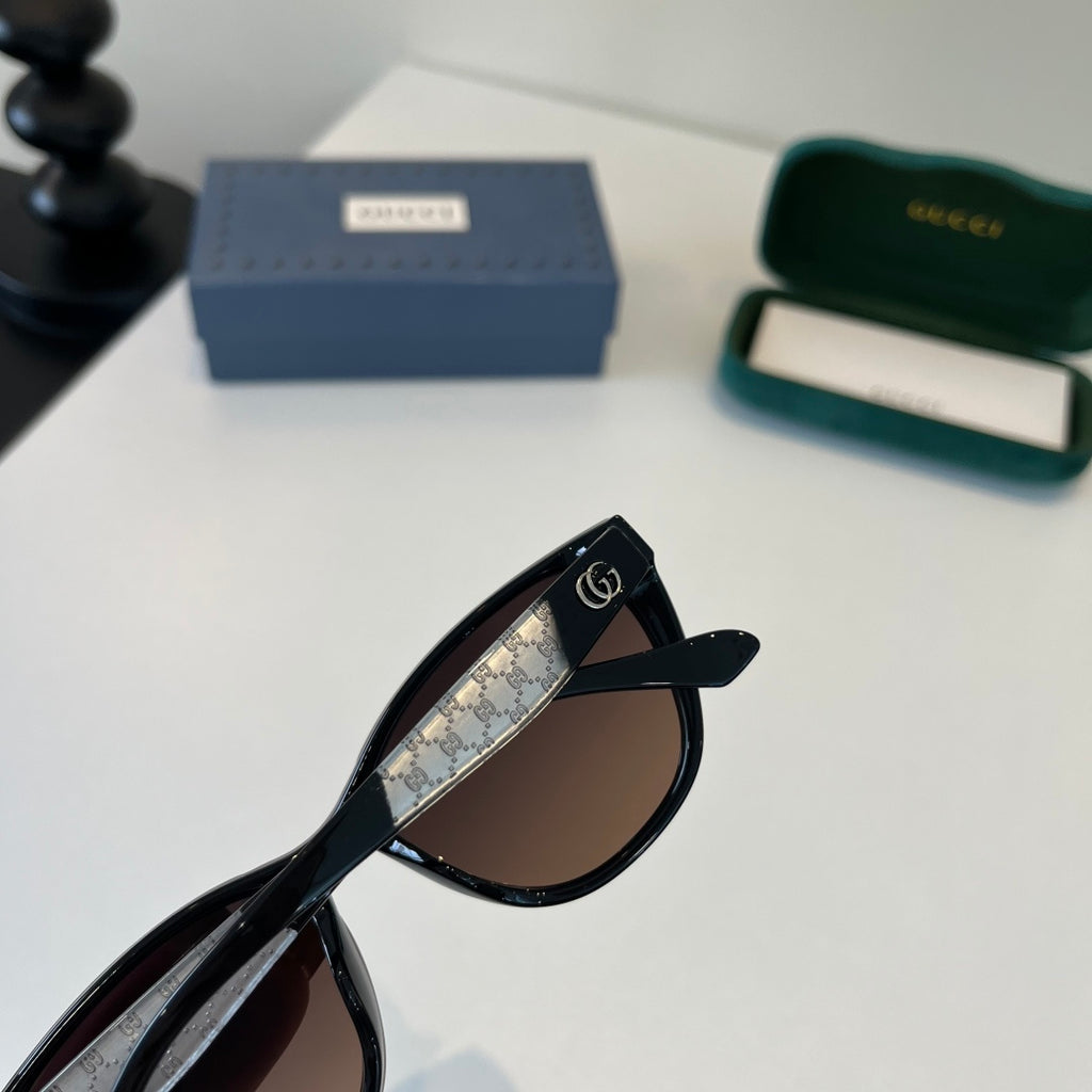 Gucci Oversized Silver Lens Sunglasses for Women - 132255 - detail image 6