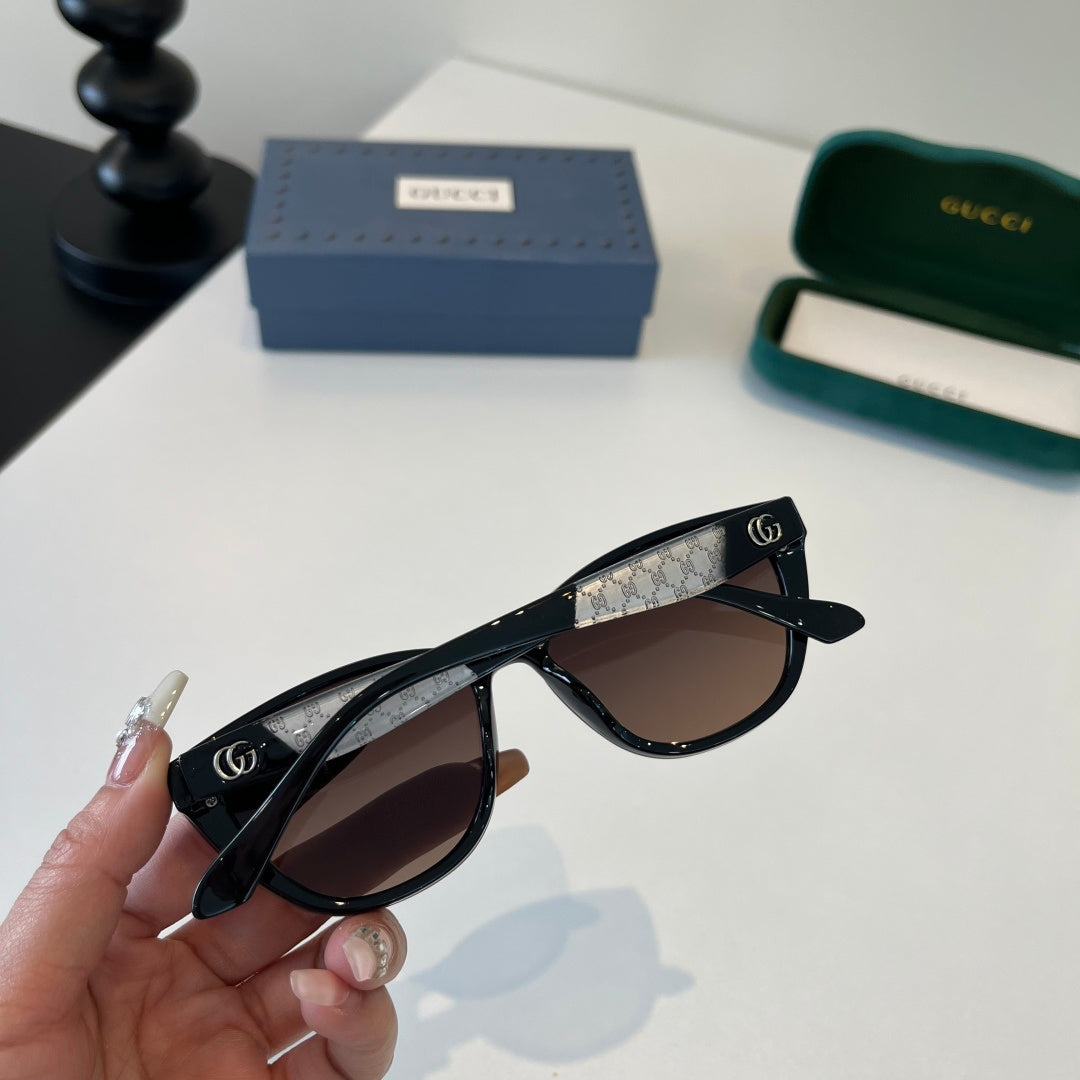 Gucci Oversized Silver Lens Sunglasses for Women - 132255 - detail image 7