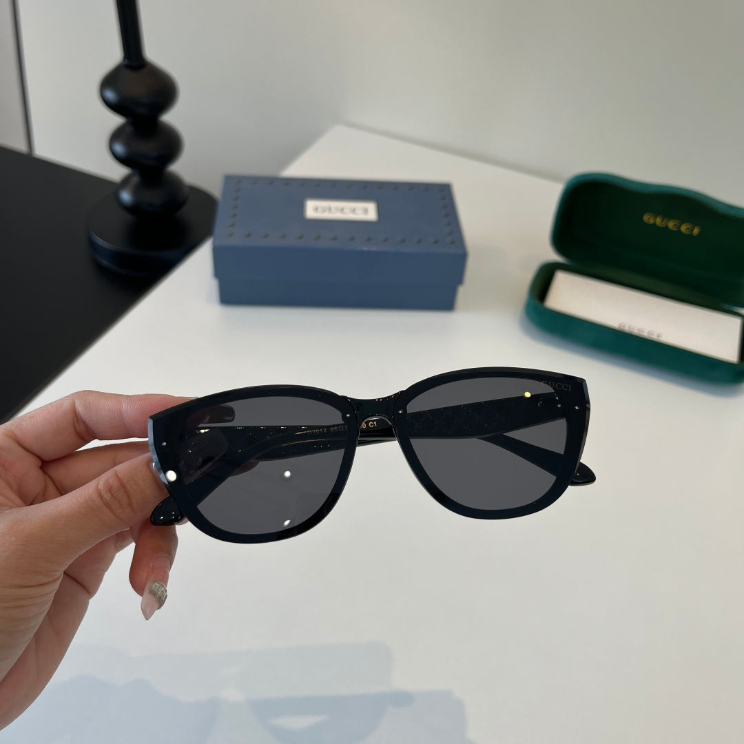 Gucci Oversized Silver Lens Sunglasses for Women - 132256 - detail image 5